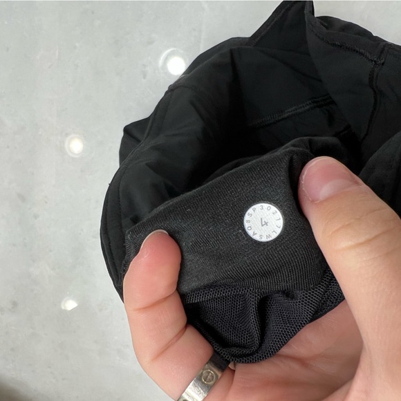 Lululemon joggers - Picture 3 of 3